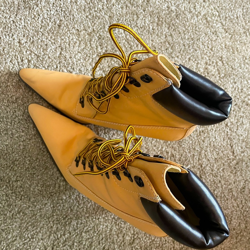 Camel colored, Suede pointy-toed ankle booties.